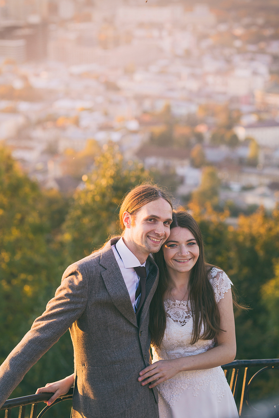Na swoją sesje ślubną Monika i Grzesiek wybrali Lwów – urokliwe miasto na Ukrainie.